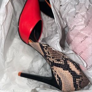 Brand New Petite RuNs small size 5.5 in womens